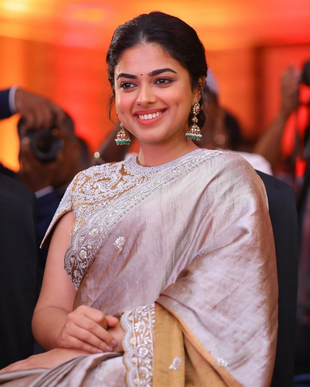 Tamil Actress Siddhi Idnani In Orange Saree